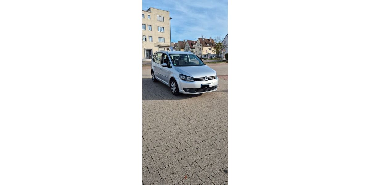 VW Touran 199.000 km 7.000 &euro; Stuttgart 70437