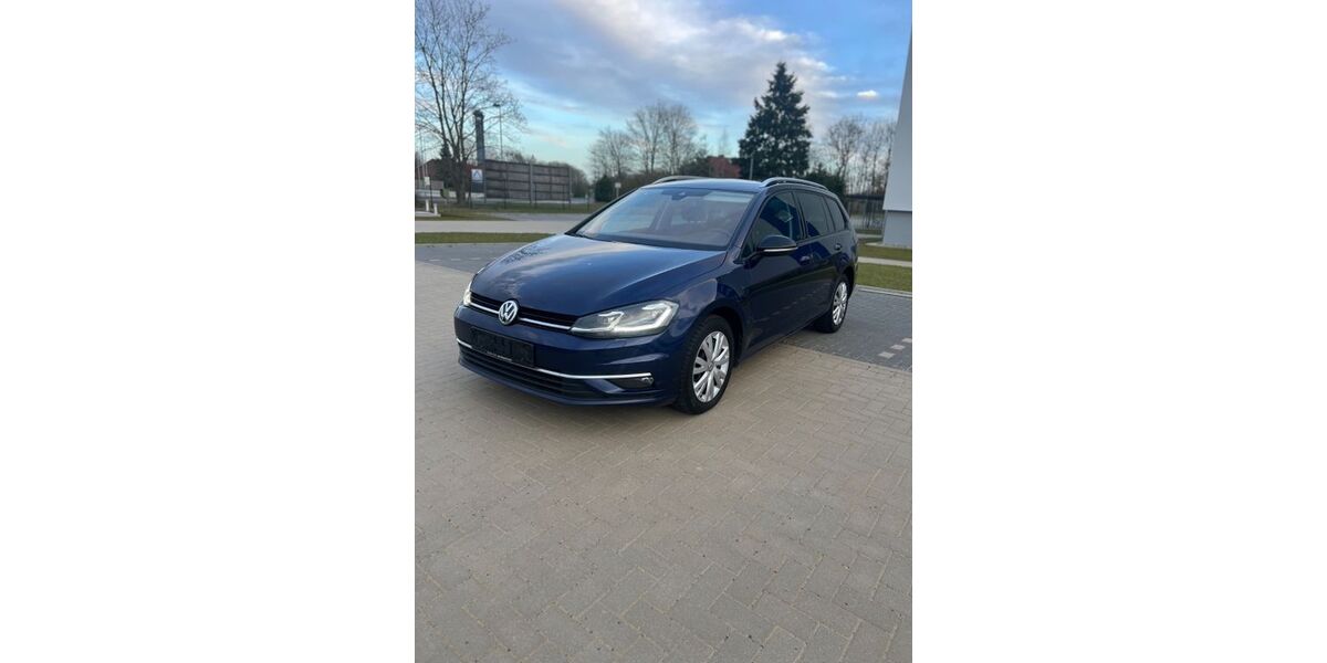 VW Golf 197.000 km 9.758 &euro; parchim 19370