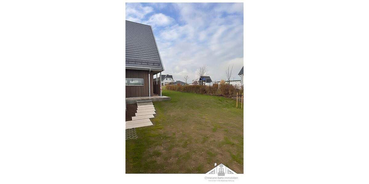 Doppelhaushälfte Wismar Wendorf - 5 Zimmer, 160 m&sup2;, 2.400&euro; | Angebot:24040572