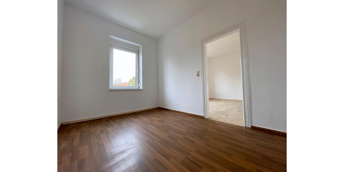 Etagenwohnung Mügeln - 2 Zimmer, 45 m&sup2;, 300&euro; | Angebot:26397603