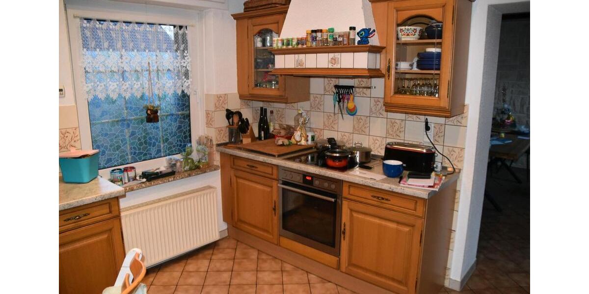 Einfamilienhaus Teutschenthal - 6 Zimmer, 130 m&sup2;, 270.000&euro; | Angebot:24772400