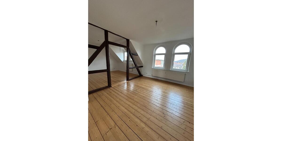 Dachgeschoßwohnung Alfeld (Leine) - 4 Zimmer, 100 m&sup2;, 690&euro; | Angebot:25489018