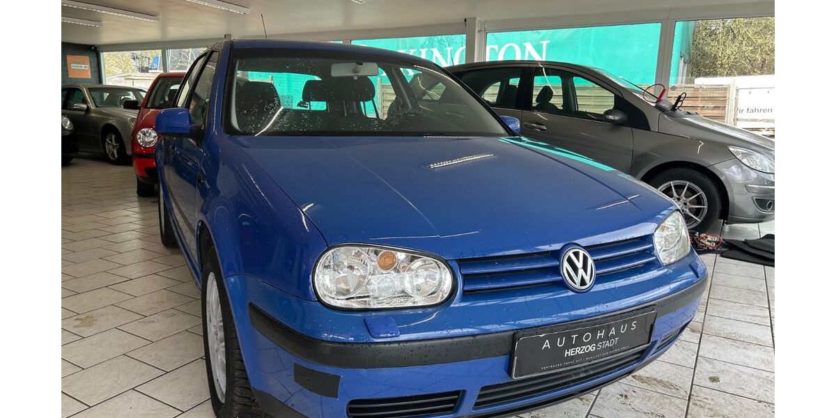 VW Golf 245.929 km 1.999 &euro; Mölln 23879