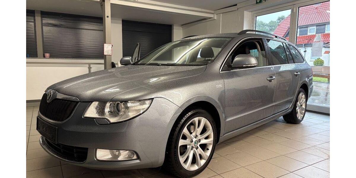 Skoda Superb 222.000 km 4.990 &euro; Schloß Holte-Stukenbrock 33758