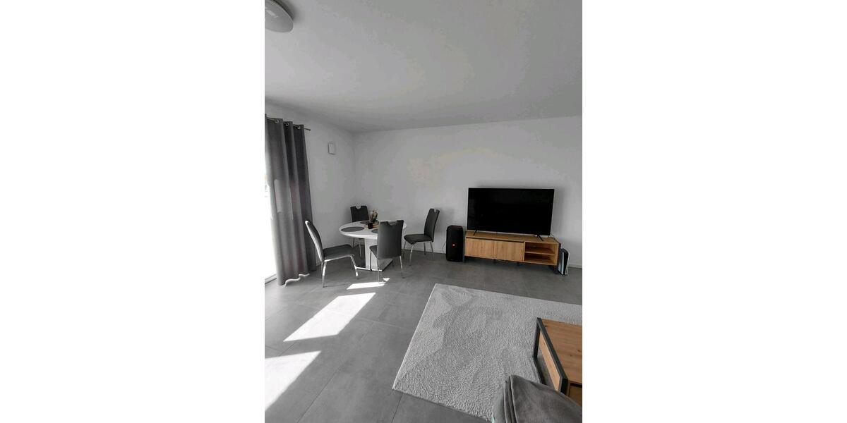 Etagenwohnung Friesoythe - 3 Zimmer, 80 m&sup2;, 800&euro; | Angebot:26014283