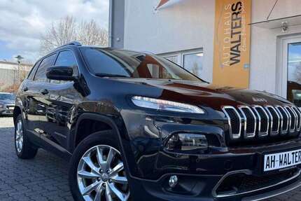 Jeep Cherokee 57.792 km 21.885 &euro; Stockelsdorf 23617