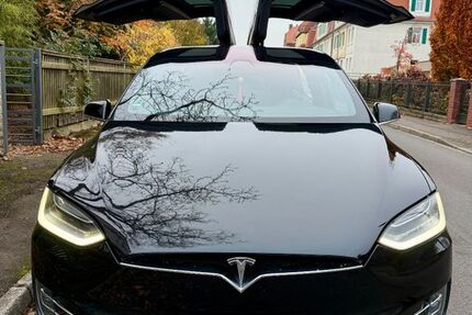 Tesla Model X 128.900 km 37.500 € Leipzig 04249
