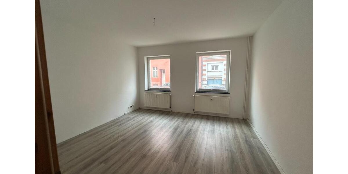 Etagenwohnung Schwerin - 1 Zimmer, 38 m&sup2;, 380&euro; | Angebot:25538360