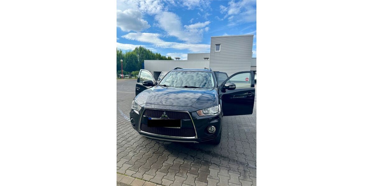 Mitsubishi Outlander 175.000 km 7.400 &euro; Burgthann 90559