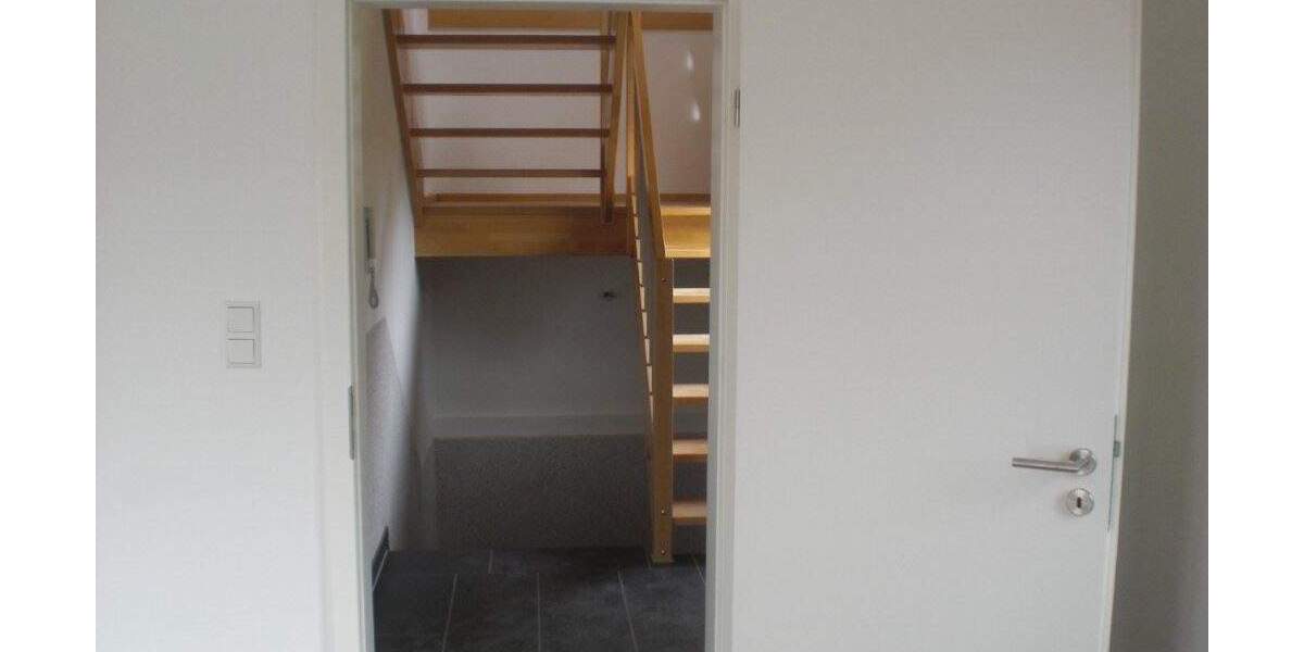 Doppelhaushälfte Bad Urach Wittlingen - 5 Zimmer, 146 m&sup2;, 395.000&euro; | Angebot:25678600