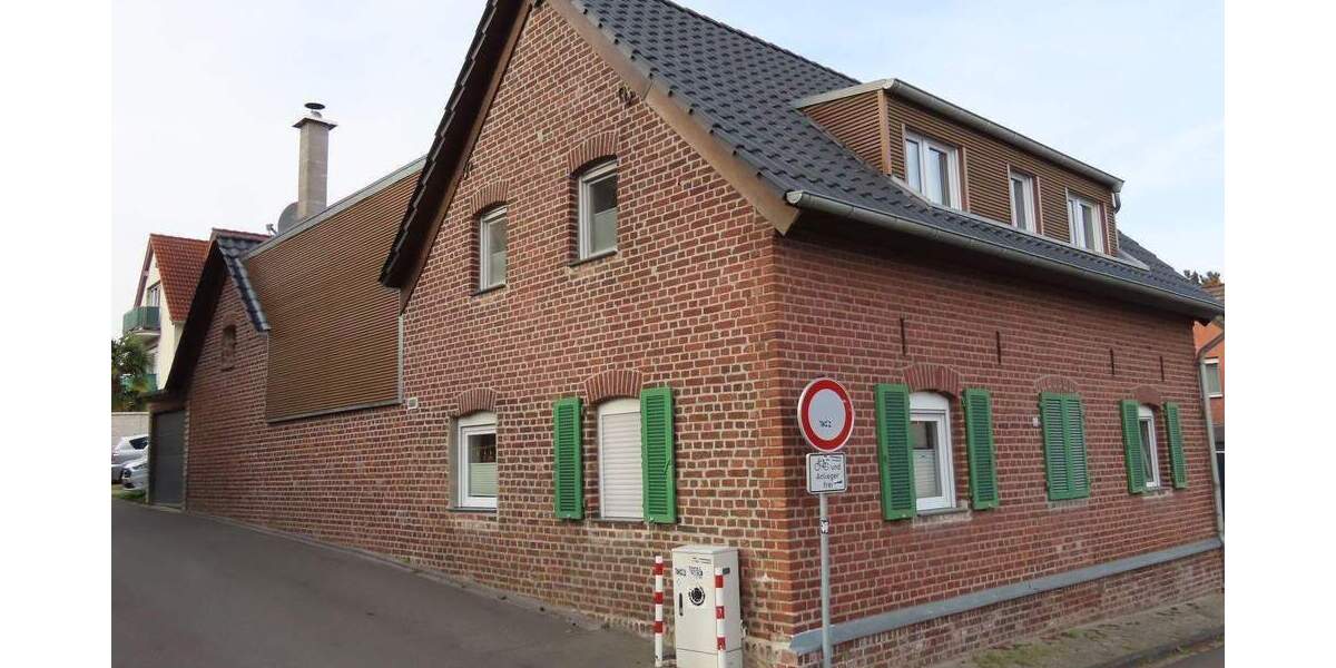 Einfamilienhaus Dormagen Gohr - 5 Zimmer, 180 m&sup2;, 650.000&euro; | Angebot:24855732