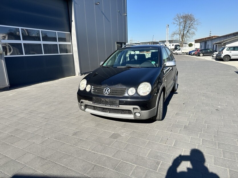 Polo Cross