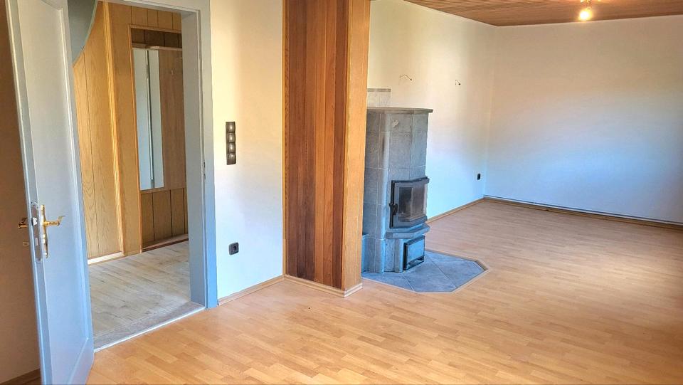 Einfamilienhaus Hillerse - 8 Zimmer, 222 m&sup2;, 1.400&euro; | Angebot:26417054