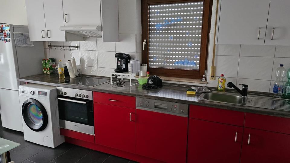 5-Familienhaus inkl. Penthaus -Wohnung mit Gewerbehalle