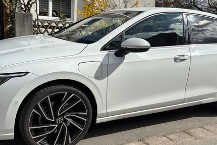 VW Golf 82.000 km 16.900 &euro; Igensdorf 91338