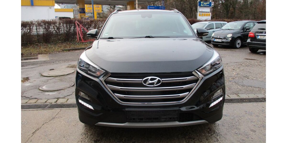 Hyundai TUCSON 84.000 km 16.900 € Krailling bei München 82152