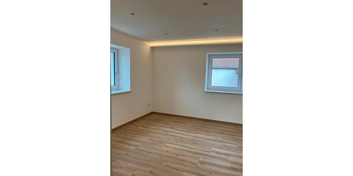 Einfamilienhaus Höchstädt an der Donau - 6 Zimmer, 105 m&sup2;, 1.350&euro; | Angebot:26399727