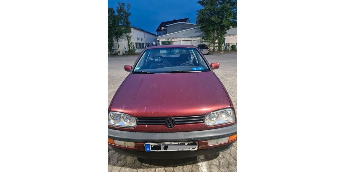VW Golf 198.000 km 2.000 &euro; Freiburg 79114