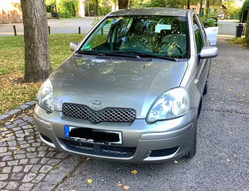 Yaris