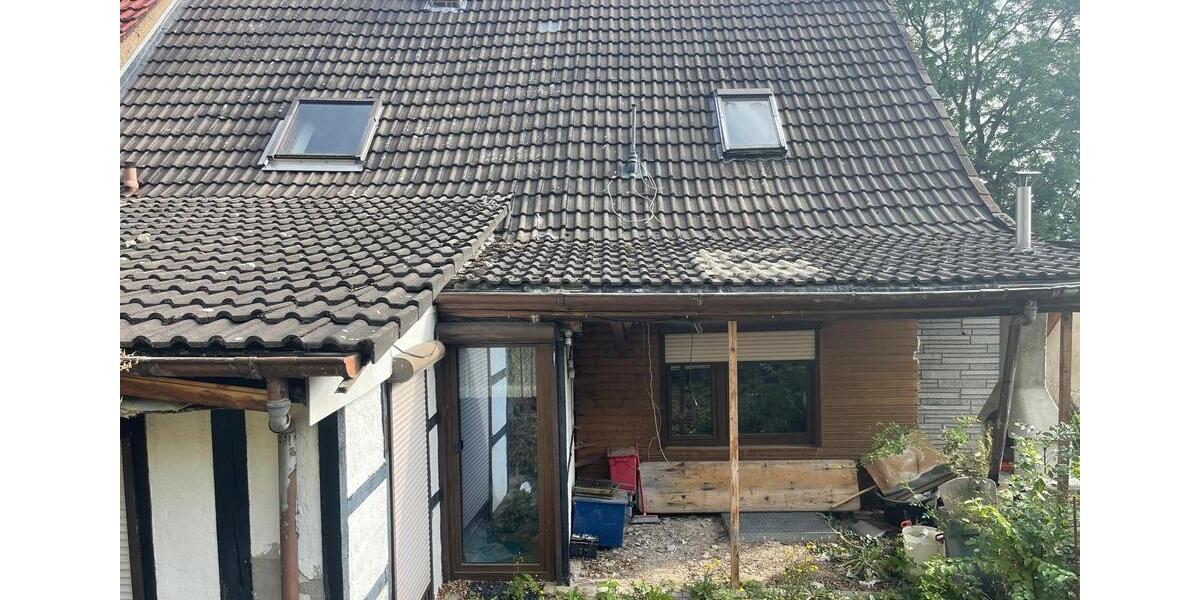 Doppelhaushälfte Warburg - 4 Zimmer, 200 m&sup2;, 98.000&euro; | Angebot:24252876
