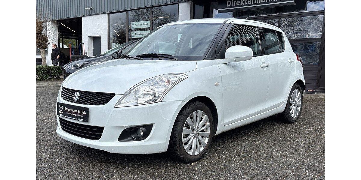 Suzuki Swift 51.301 km 8.890 &euro; Dortmund 44263