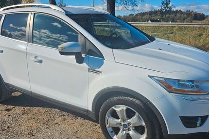 Ford Kuga 175.000 km 7.200 € Hamburg 22335