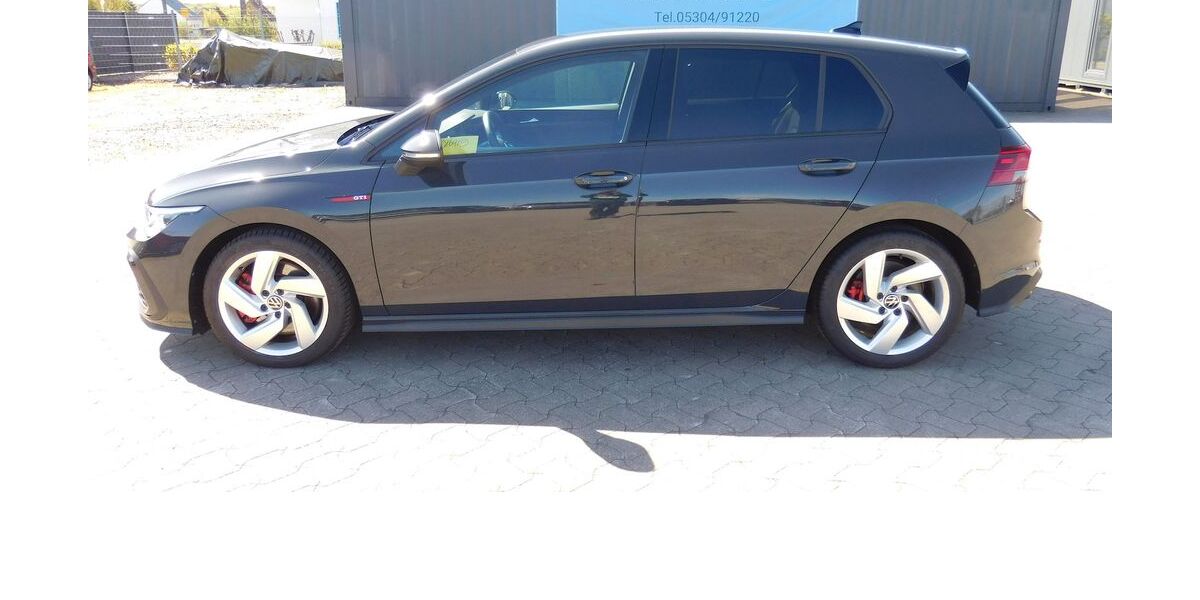 VW Golf 25.600 km 24.390 &euro; Vordorf 38533