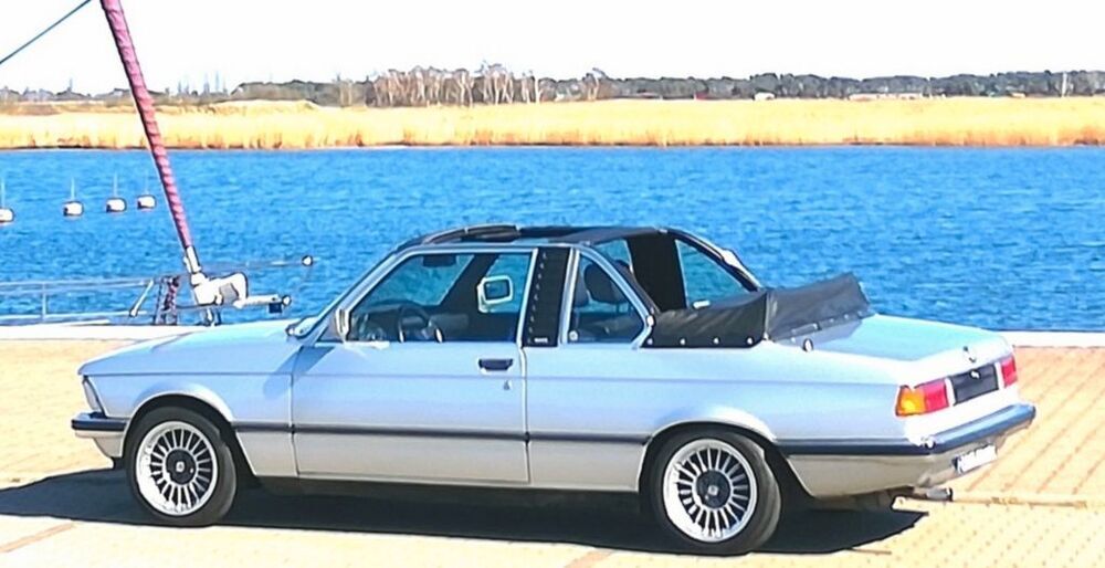 320