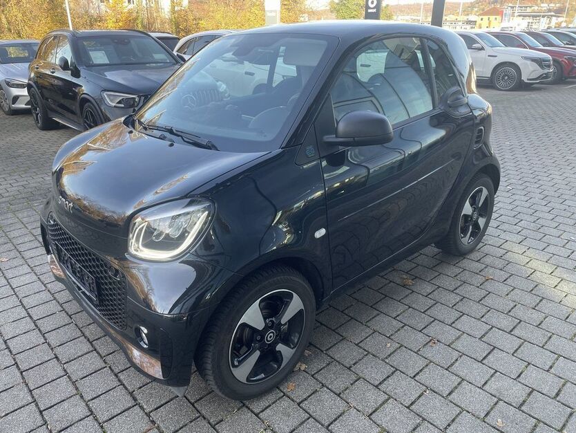 Smart ForTwo 21.800 km 14.499 € Mosbach-Neckarelz 74821