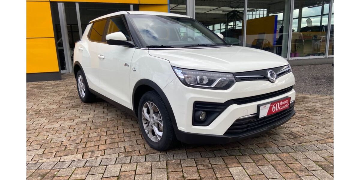 SsangYong Tivoli 9.981 km 18.300 € Meinerzhagen 58540