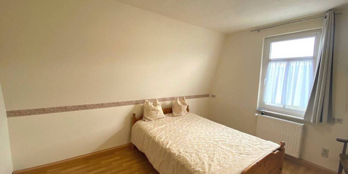 Etagenwohnung Jena Zwätzen - 3 Zimmer, 70 m&sup2;, 175.000&euro; | Angebot:26358730