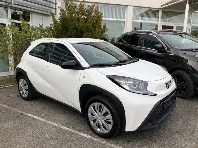 Aygo (X)