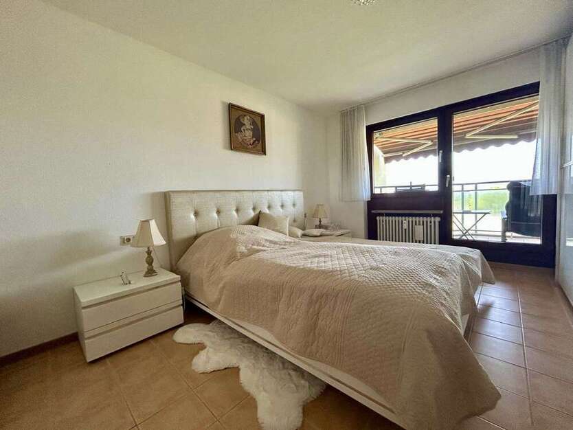 Wohnung zum Kaufen in Stuttgart 239.000 € 64 m²