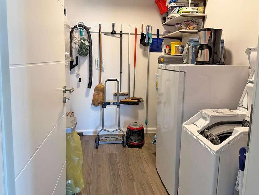 Achim Großzügige 3-Zimmer-Wohnung mit Balkon zimmer