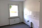 Gut geschnittene 2,5-Zimmer-Wohnung mit Tageslichtbad