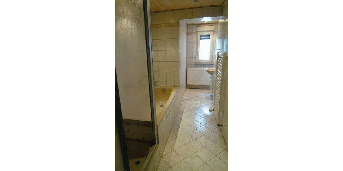 Einfamilienhaus Römhild Roth - 9 Zimmer, 191 m&sup2;, 58.000&euro; | Angebot:26053484