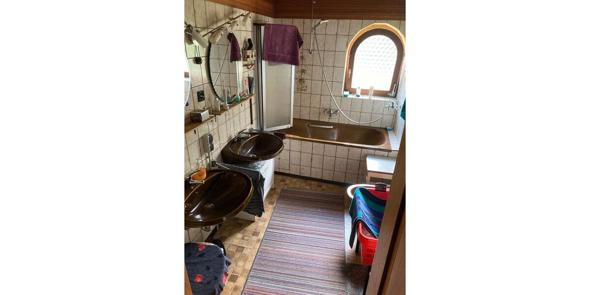Mehrfamilienhaus, Wohnhaus Kohlberg - 8 Zimmer, 227 m&sup2;, 439.000&euro; | Angebot:26633412