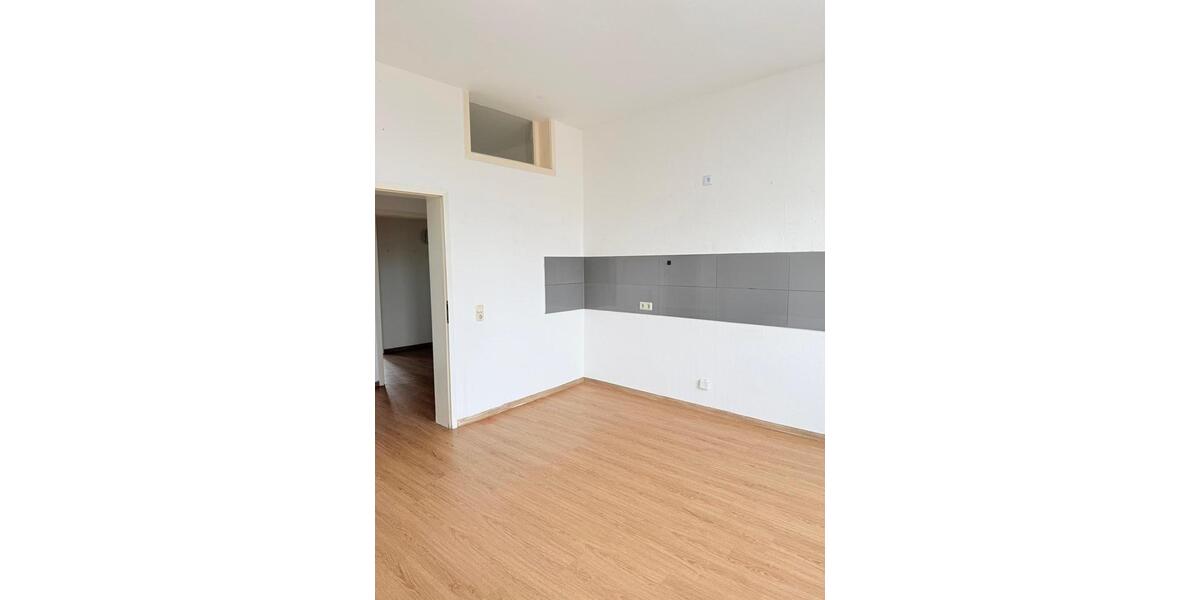 Etagenwohnung Bleicherode - 5 Zimmer, 148 m&sup2;, 665&euro; | Angebot:26647266