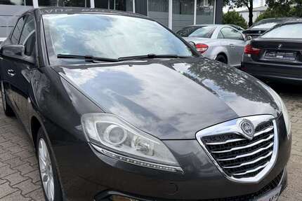 Lancia Delta 175.000 km 4.500 &euro; Essen 45356