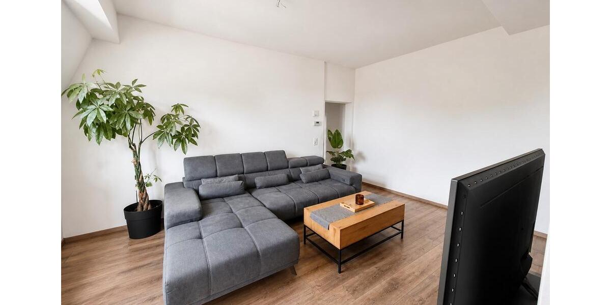 Dachgeschoßwohnung Saarlouis - 3 Zimmer, 63 m&sup2;, 650&euro; | Angebot:26456186