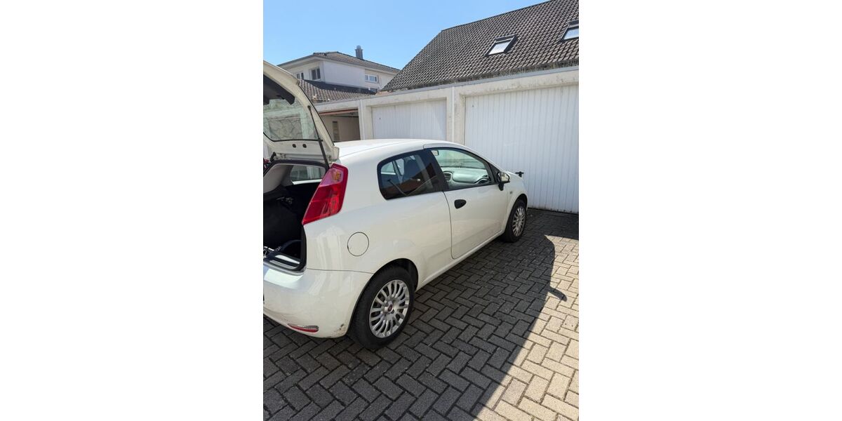 Fiat Punto 145.000 km 3.500 &euro; Offenburg 77656