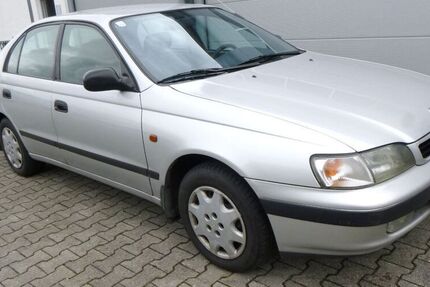 Toyota Carina