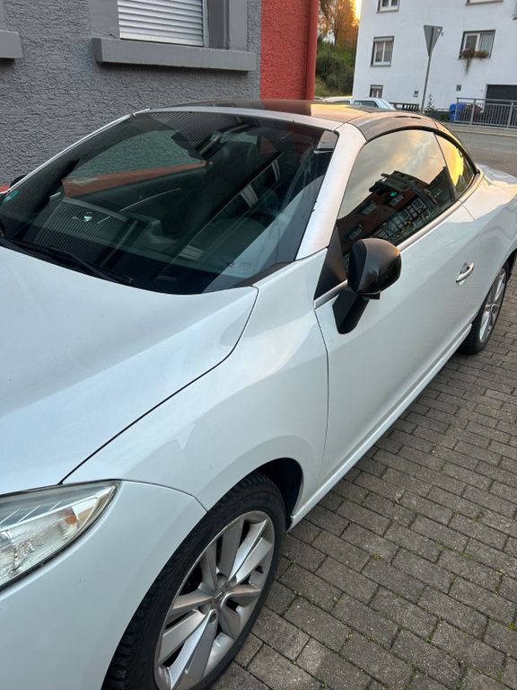 Renault Megane 142.936 km 6.195 € Jungingen 72417