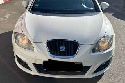 Seat Leon 163.799 km 4.400 &euro; Mainz 55128