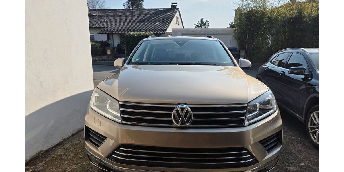 VW Touareg 180.000 km 19.600 &euro; Glashütten 61479