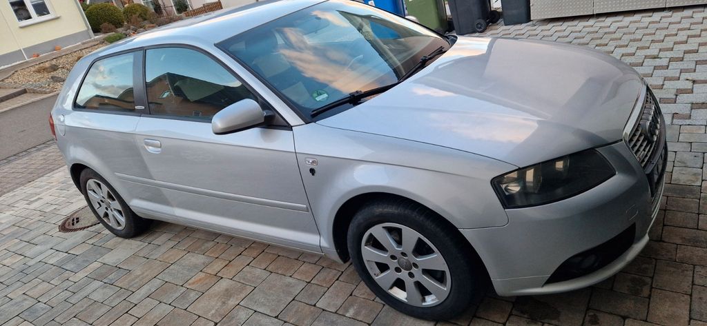 Audi A3 218.655 km 1.800 &euro; Kastellaun 56288