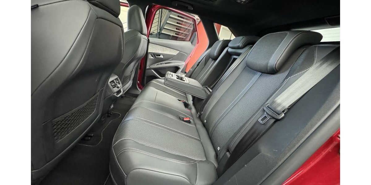 Peugeot 3008 225 GT Plug-In 1.Hand CARPLAY AHK 43.500 km 23.620 &euro; Lich 35423