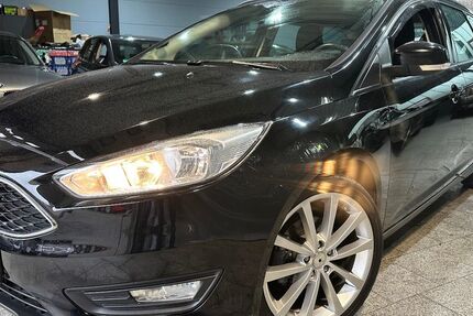 Ford Focus 170.500 km 6.450 &euro; Duisburg 47059
