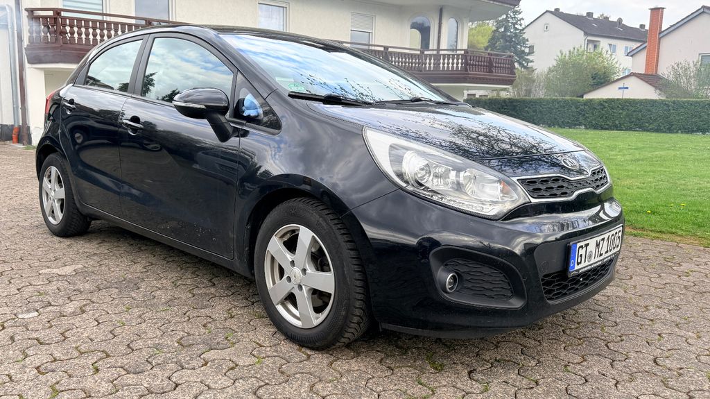 Kia Rio 183.579 km 4.500 &euro; Gütersloh 33332