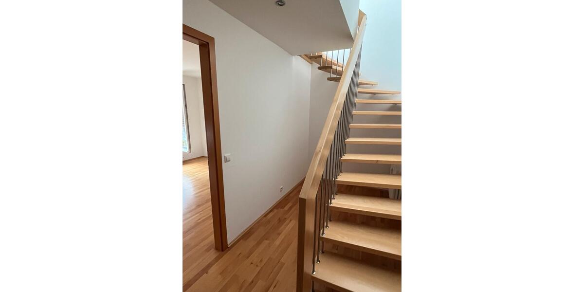 3,5-Zimmer-Penthouse-Maisonettewohnung in Reutlingen 3.5 zimmer